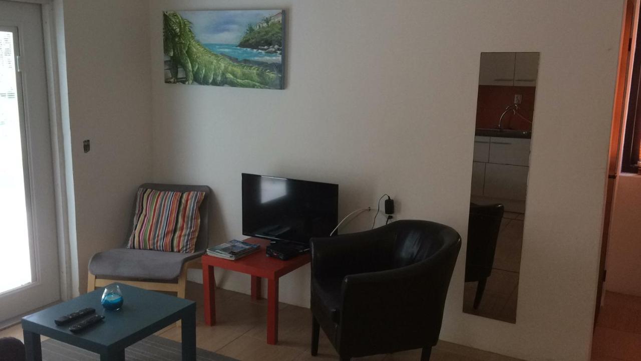 Advantage Apartments Curacao Виллемстад Экстерьер фото