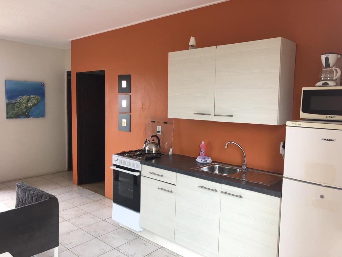 Advantage Apartments Curacao Виллемстад Экстерьер фото