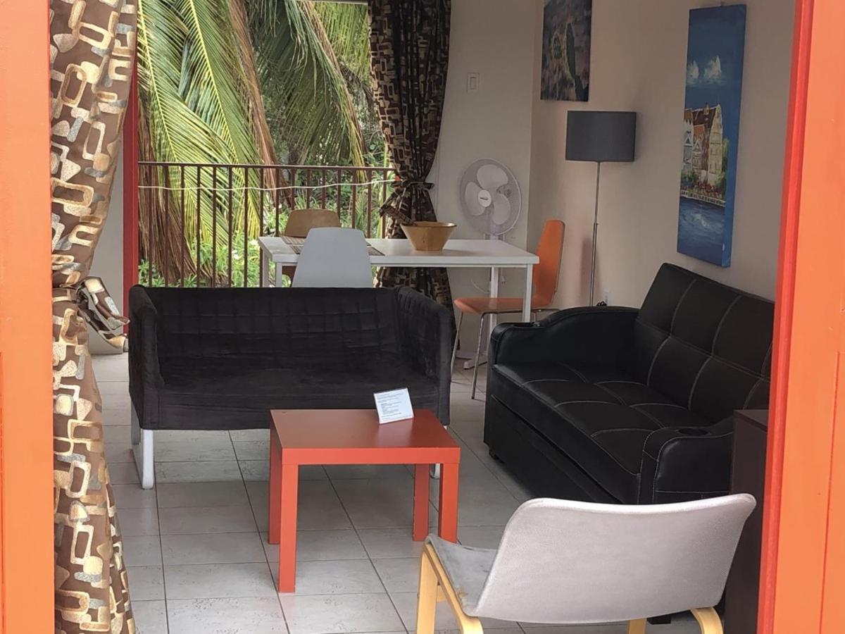 Advantage Apartments Curacao Виллемстад Экстерьер фото