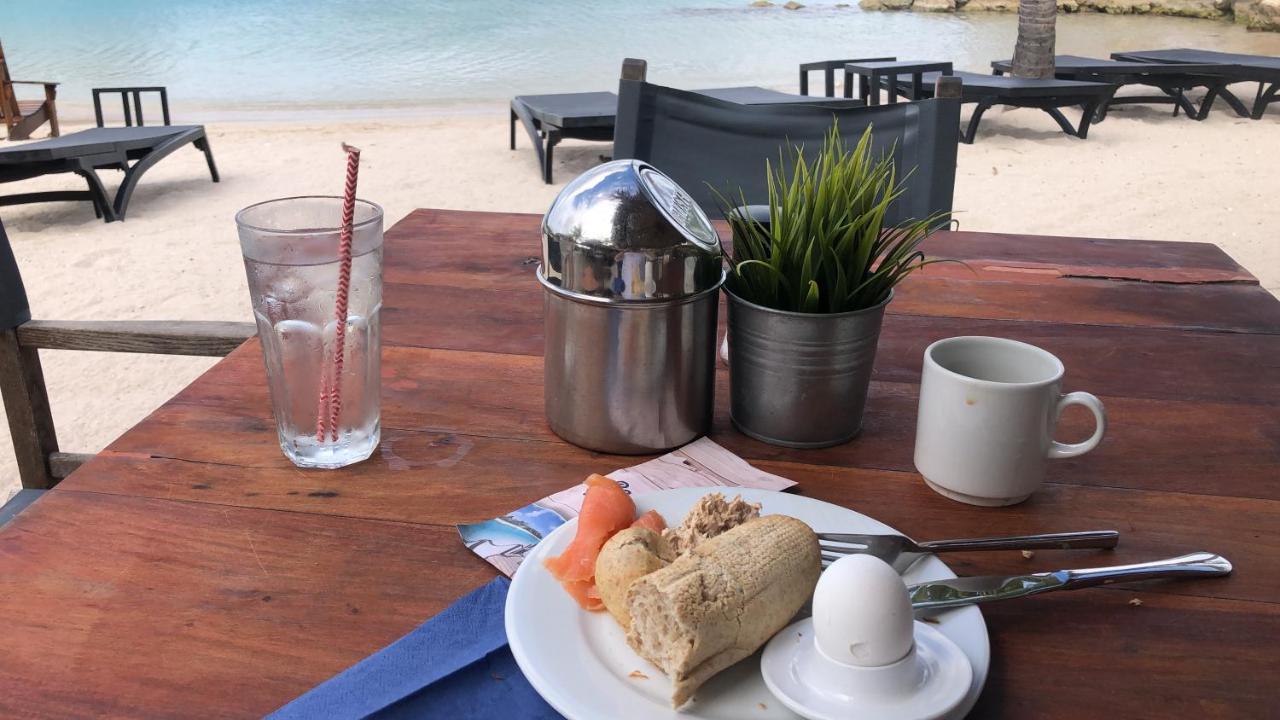 Advantage Apartments Curacao Виллемстад Экстерьер фото