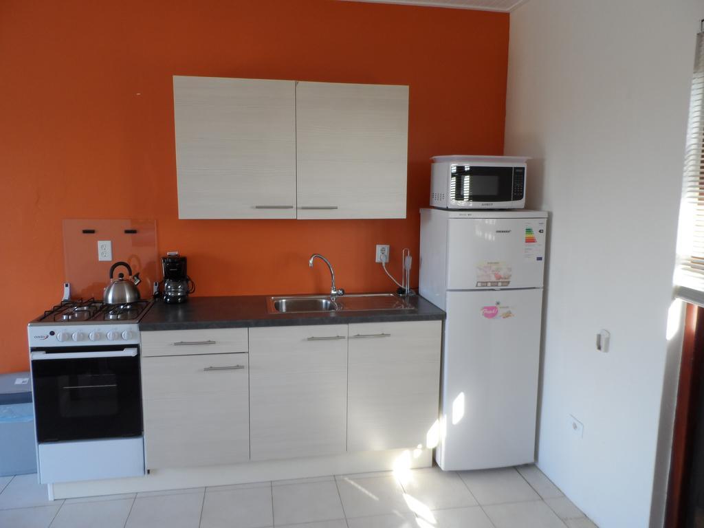 Advantage Apartments Curacao Виллемстад Номер фото