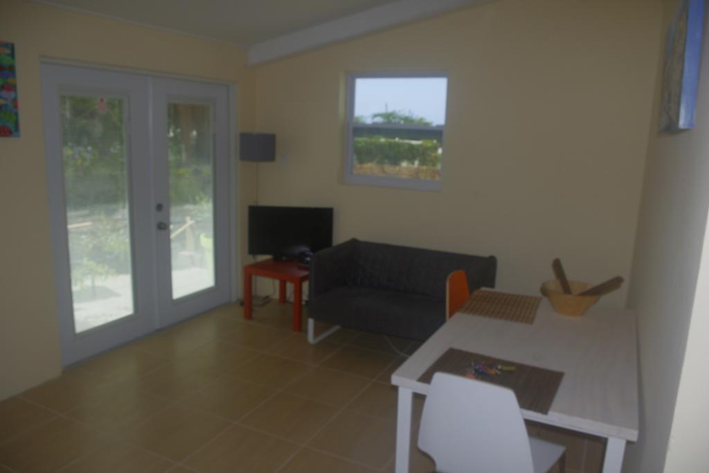 Advantage Apartments Curacao Виллемстад Экстерьер фото