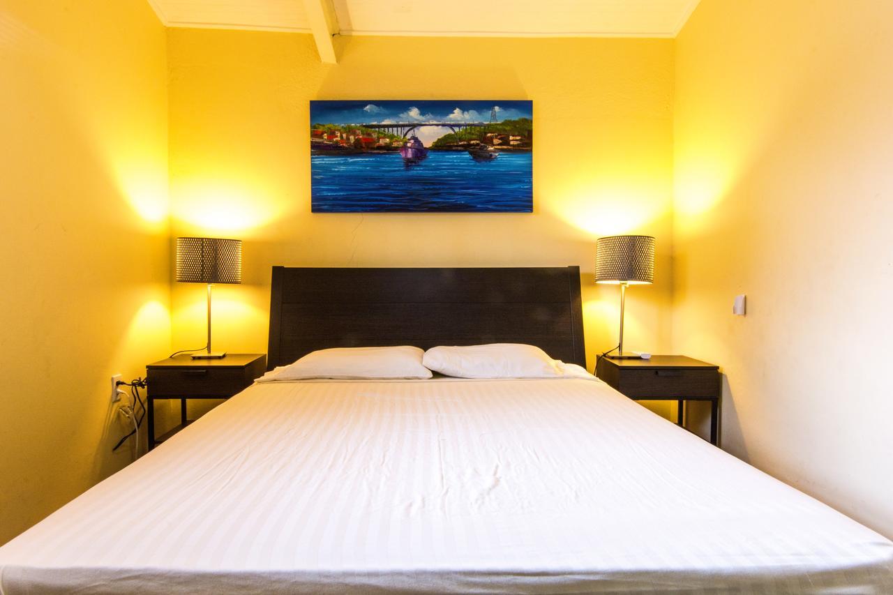 Advantage Apartments Curacao Виллемстад Экстерьер фото