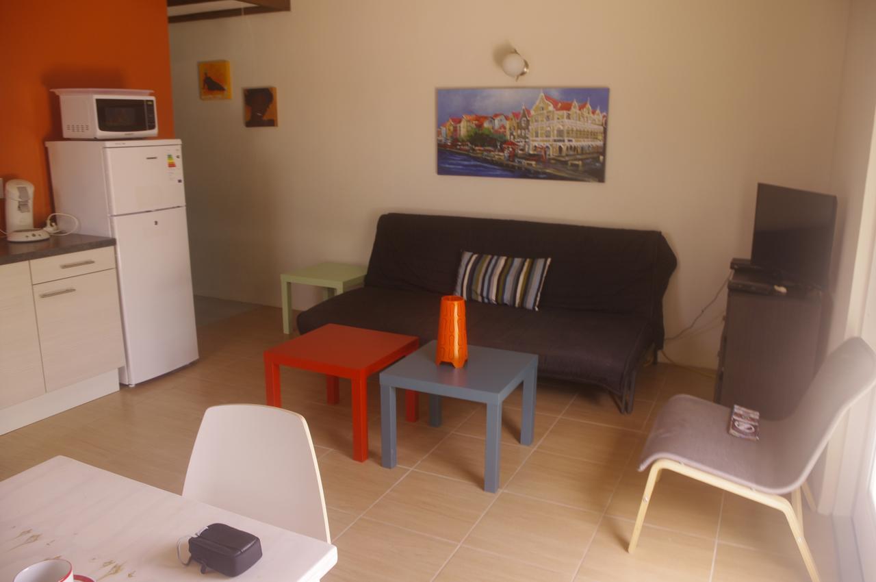 Advantage Apartments Curacao Виллемстад Экстерьер фото